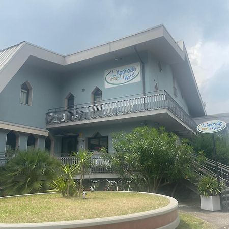 צ'סנטיקו Hotel L'Approdo מראה חיצוני תמונה