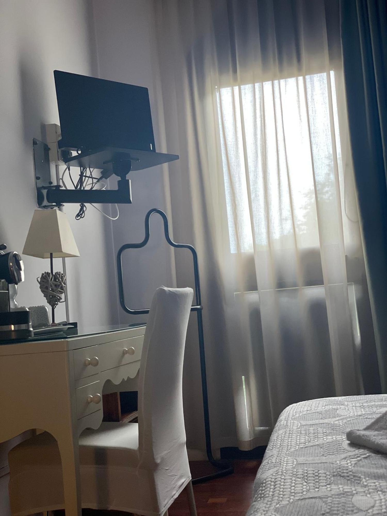 צ'סנטיקו Hotel L'Approdo מראה חיצוני תמונה