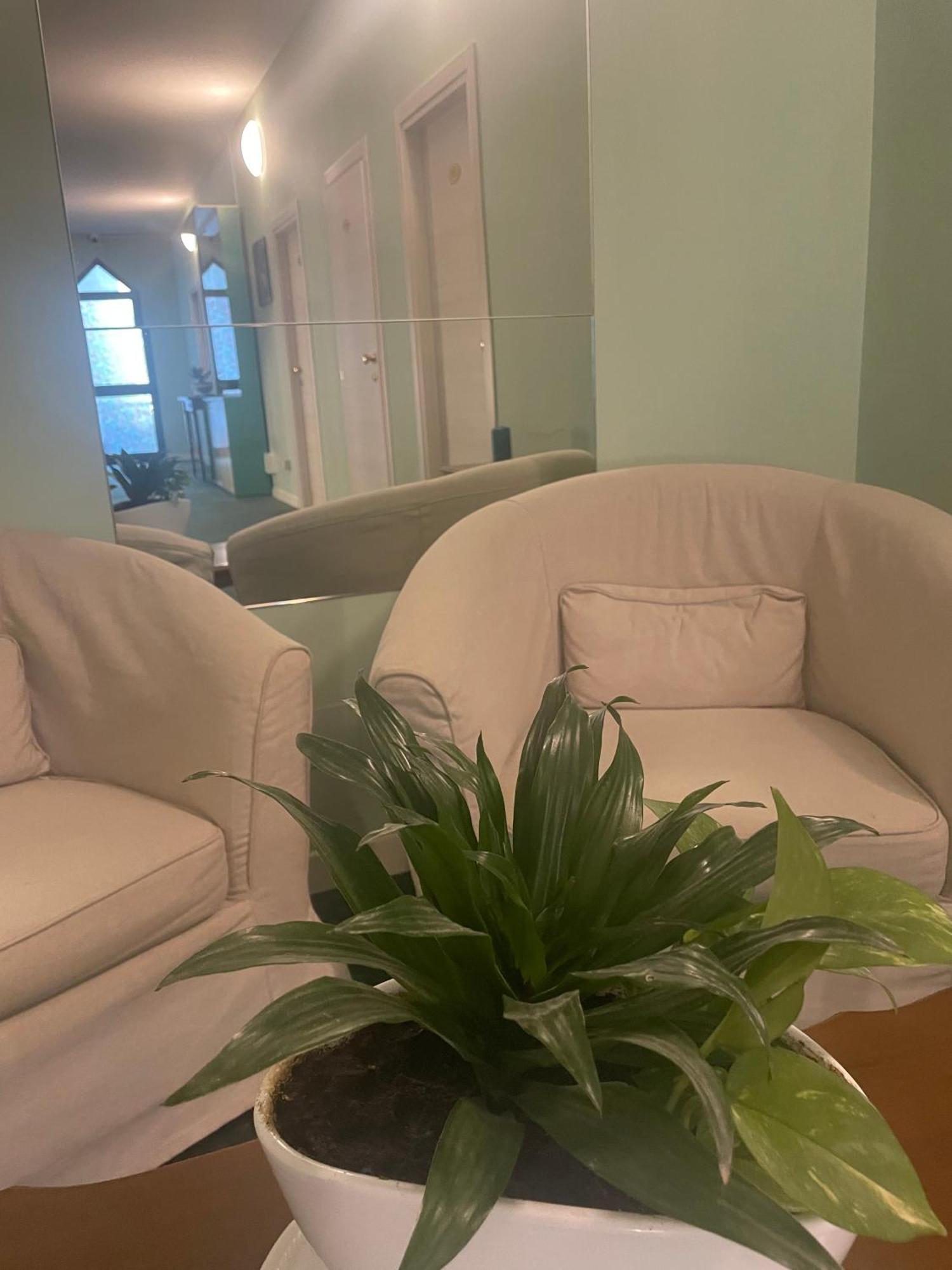 צ'סנטיקו Hotel L'Approdo מראה חיצוני תמונה